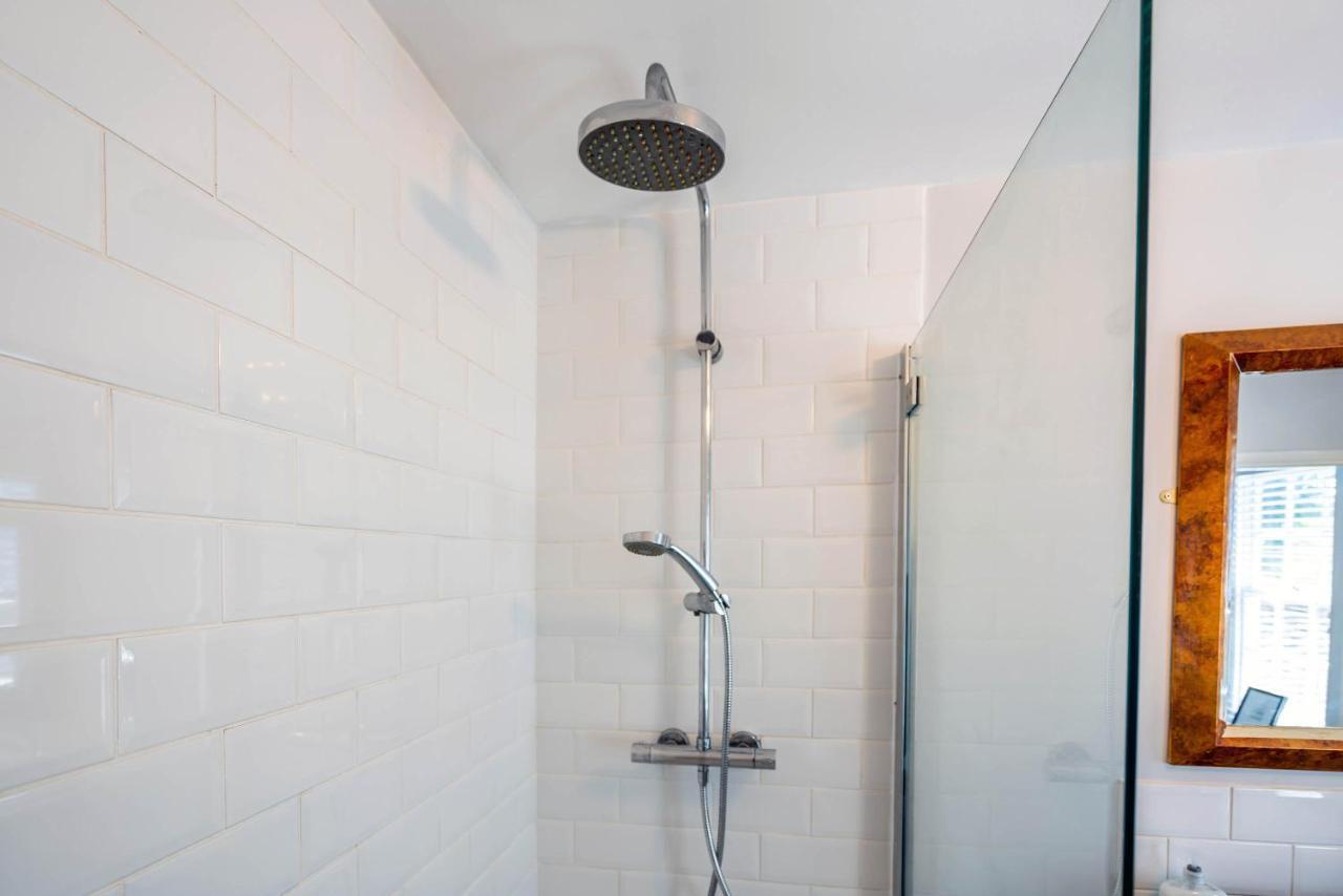 Two Bedroom House In Canterbury City Centre Ngoại thất bức ảnh